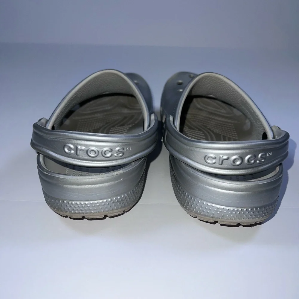Crocs Classic Clogs Metallic Silver | Youth Size J5 | Unisex
